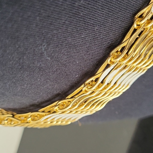 Vintage Wide1.25" Gold Tone & White Enamel Women's Belt - Picture 7 of 16